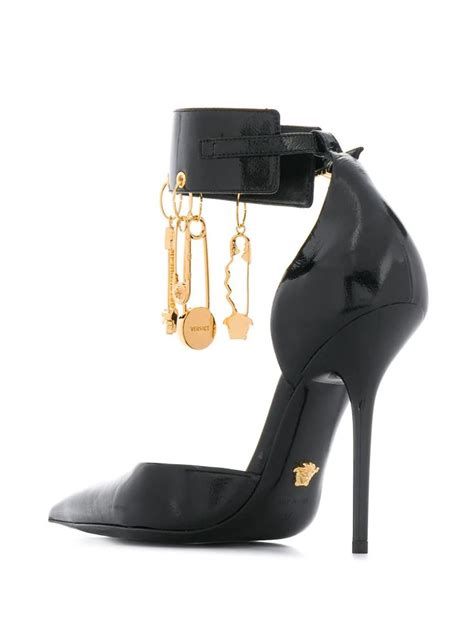 imitazione tacchi versace|Nuova collezione di scarpe da donna di Versace su FARFETCH.